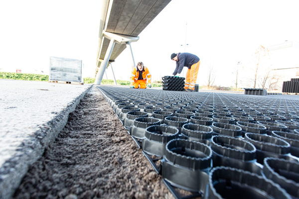 GS PRO halfverhardingsplaat voor P1 parkeerterrein ADO Den Haag